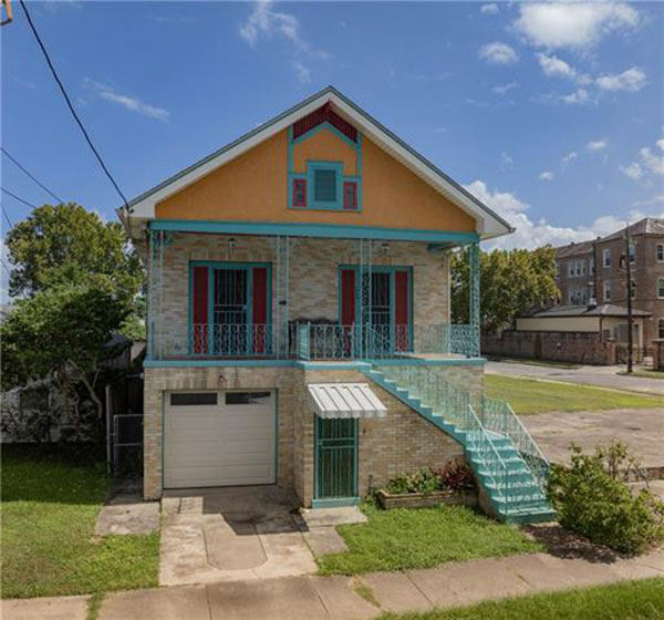 1550 Galvez