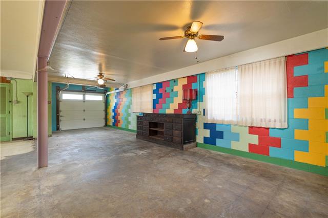 1550 Galvez