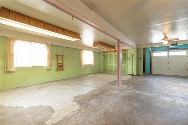 1550 Galvez